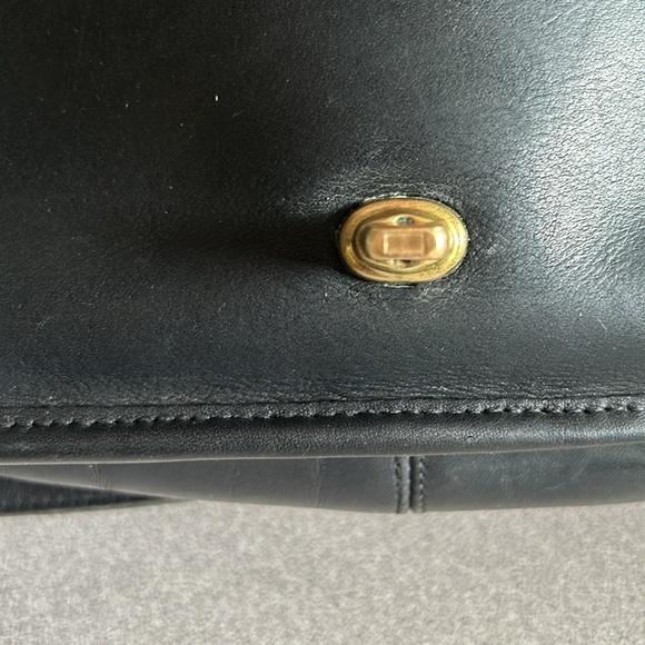Vintage Coach Convertible Clutch bag. Black Leather. Made in the United … - Picture 10 of 16